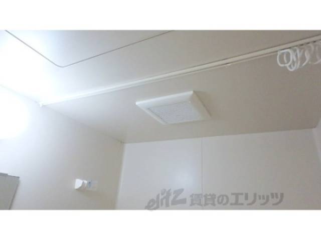 ユニットバス　換気扇
