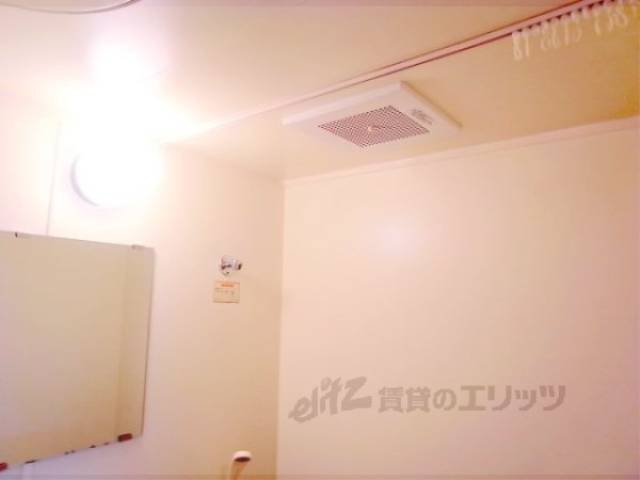 ユニットバス　天井