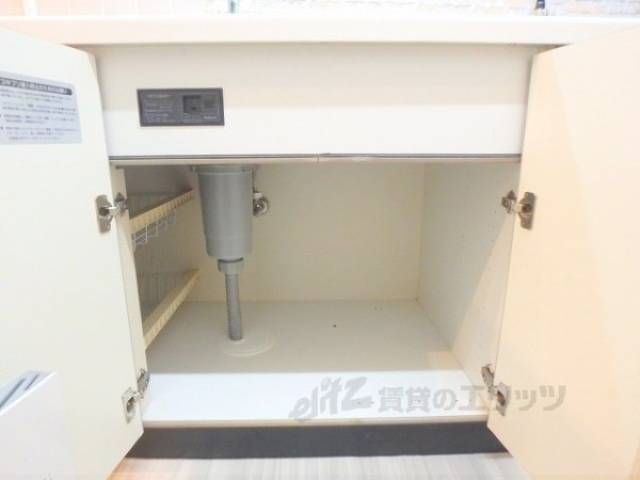 キッチン　下部収納