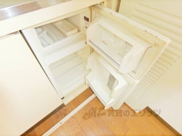 洋室　冷蔵庫付き