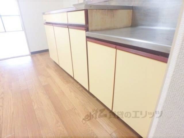 キッチン　収納