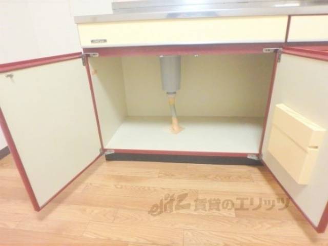 キッチン　収納