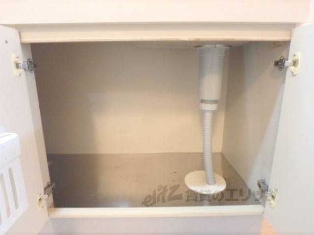 キッチン　下部収納