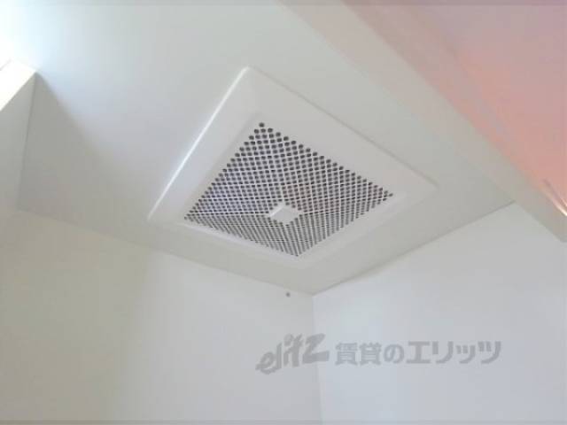 キッチン　換気扇