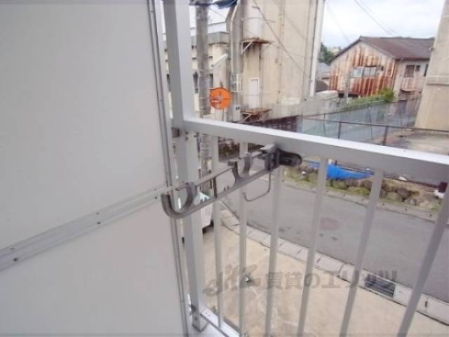 ベランダ　竿掛け