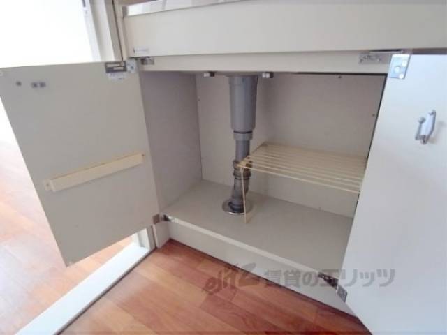 キッチン　下部収納