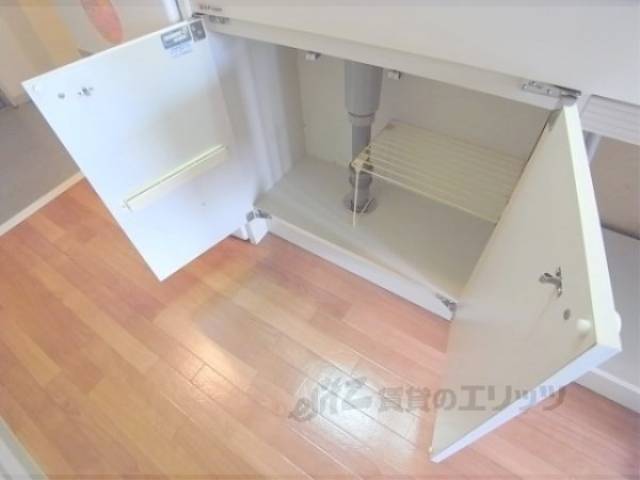 キッチン　下部収納
