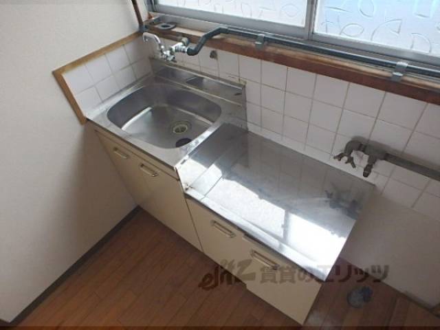 キッチン　コンロ置き場