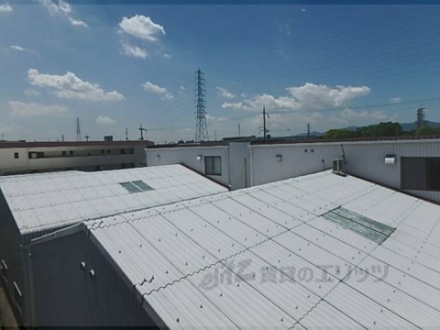 眺望　西向きの窓から