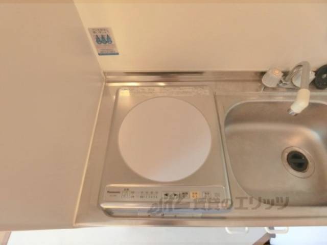 キッチン　コンロ