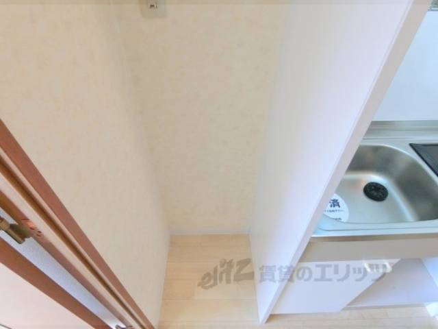 冷蔵庫置場