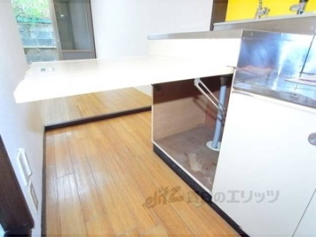 キッチン　下部棚