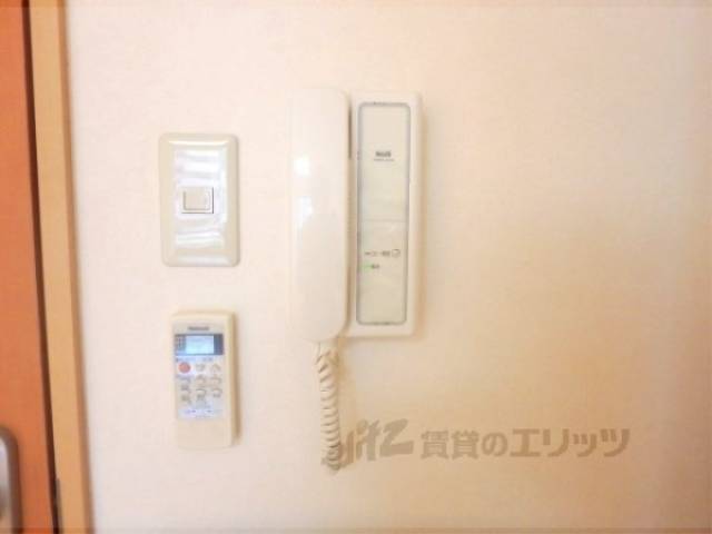 インターホン