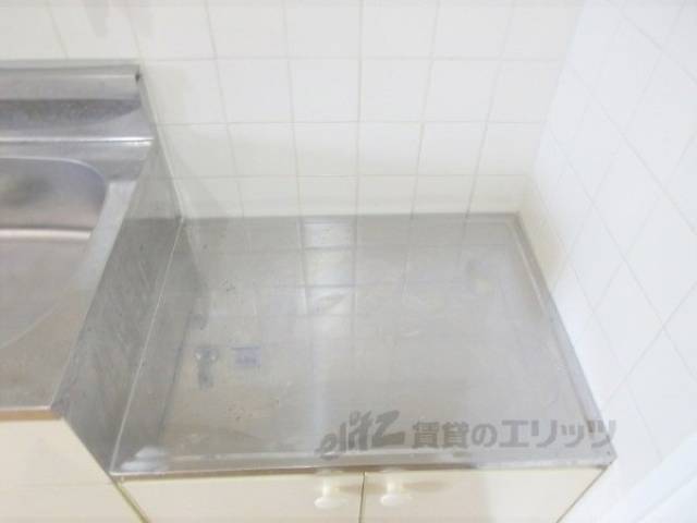 キッチン　コンロ置き場