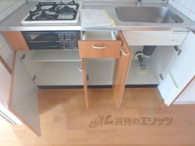 キッチン　収納