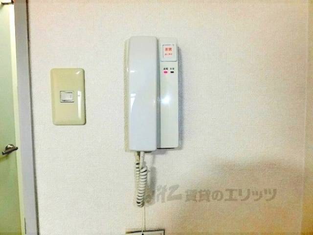 インターホン