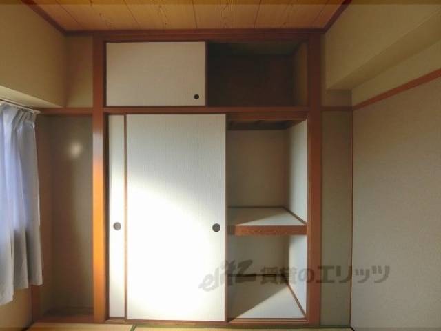 収納　和室クローゼット