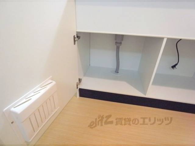 キッチン　下部収納