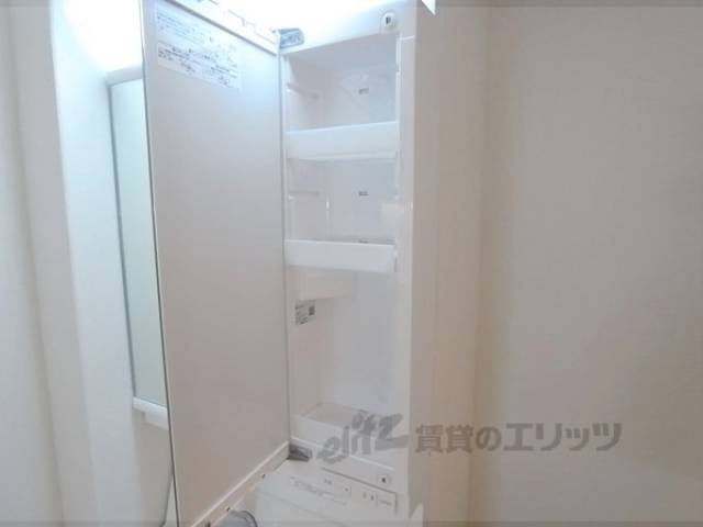 洗面所　上部収納