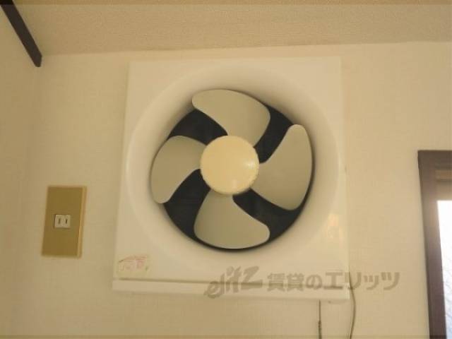 キッチン　換気扇