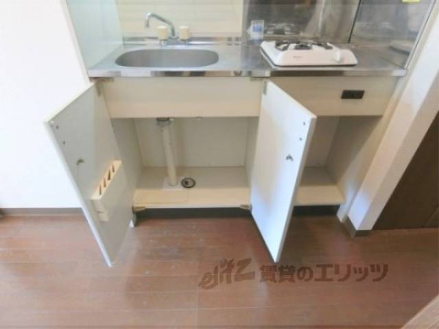 キッチン　下部収納