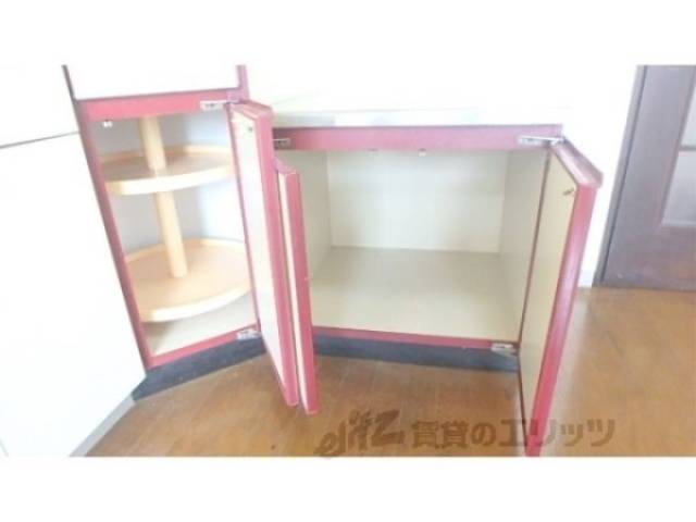 キッチン　キッチン下部収納