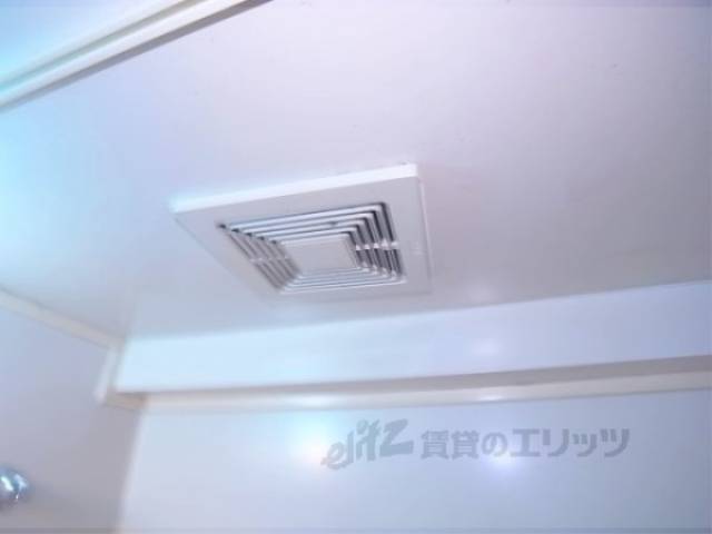 浴室乾燥機　お風呂の換気扇です