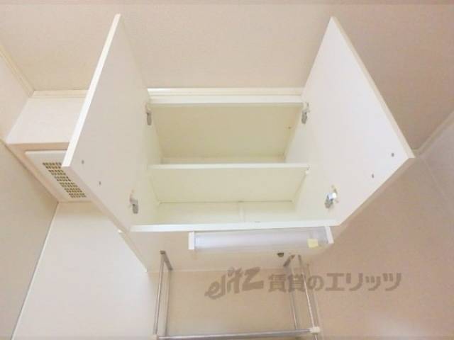 キッチン　キッチン上部棚