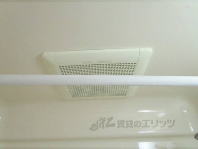 ユニットバス　換気扇