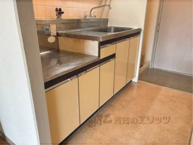 キッチン　下部収納