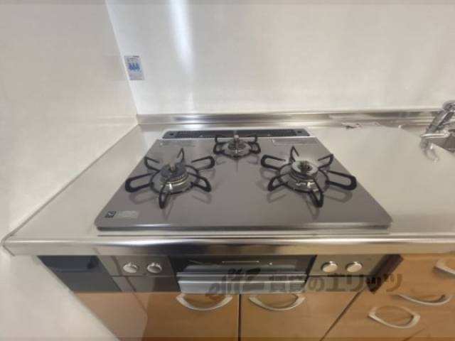 キッチン　コンロ