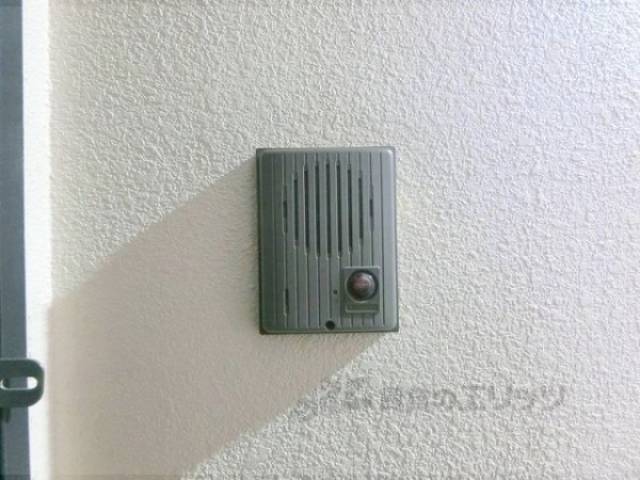 玄関　インターホン