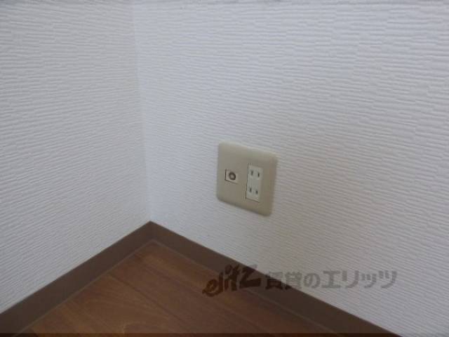 テレビ線差し込み口