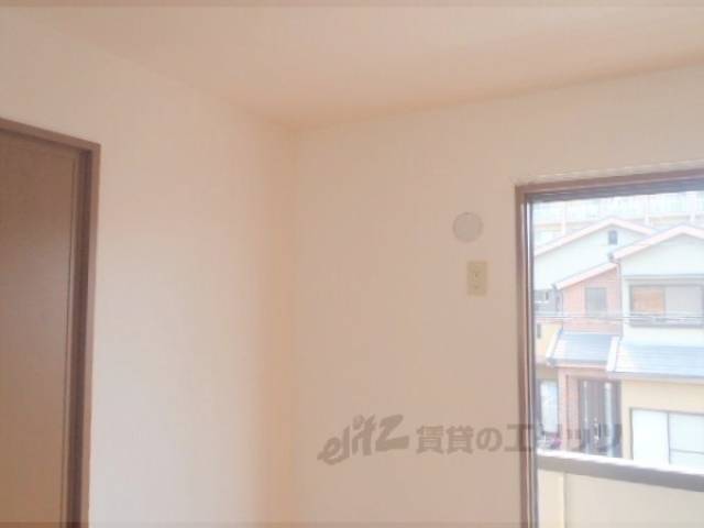 リビング　エアコン設置箇所