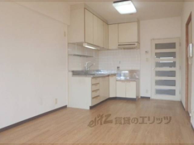 リビング　明徳小学校区です