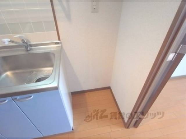 冷蔵庫置場
