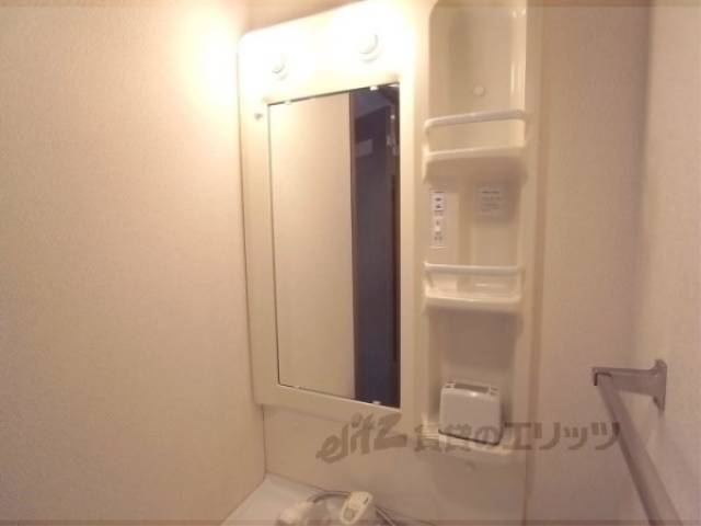 洗面所　独立洗面台