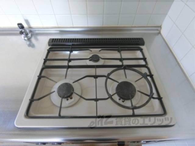 キッチン　コンロ