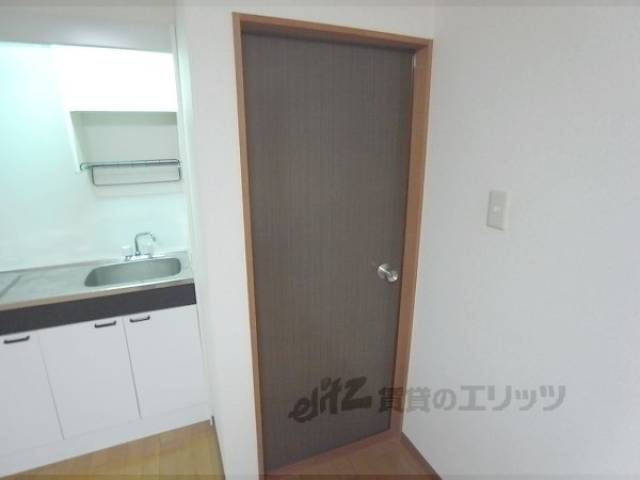 部屋入り口