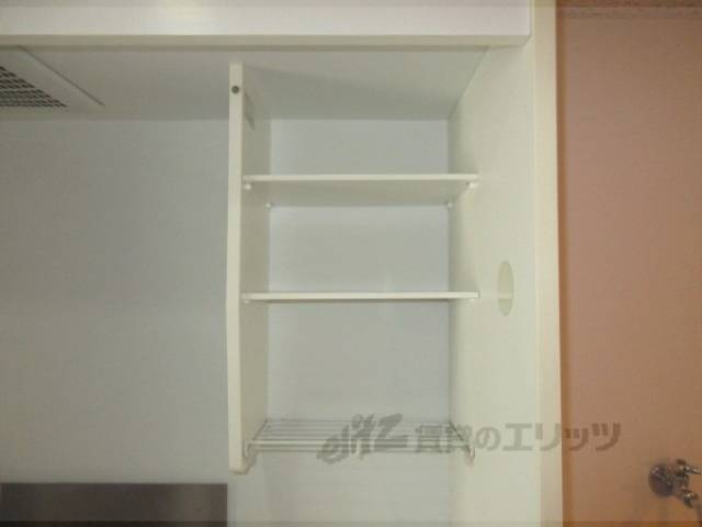 キッチン　収納