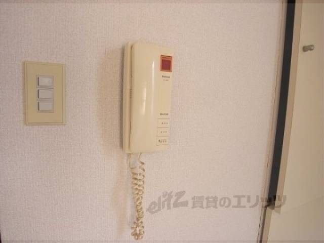 インターホン