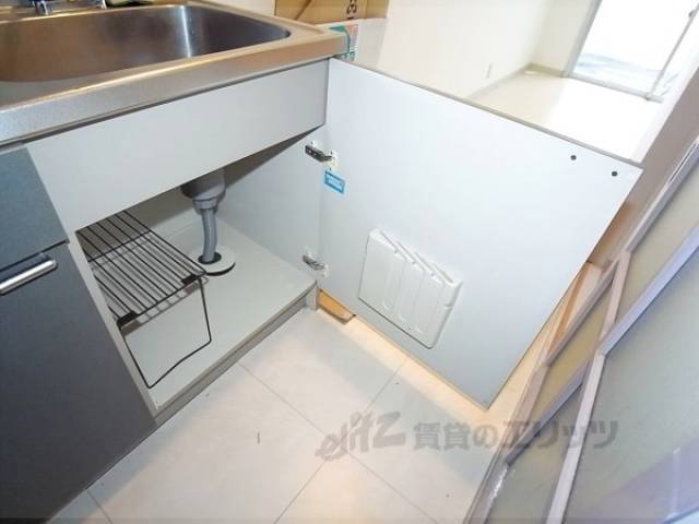 キッチン　下部収納