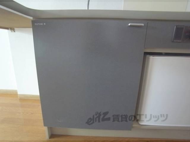 収納　キッチン下　収納大きいです