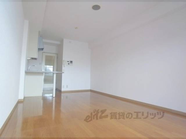 居室　11.5帖と広々しています