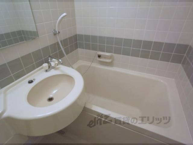 ユニットバス　浴槽です