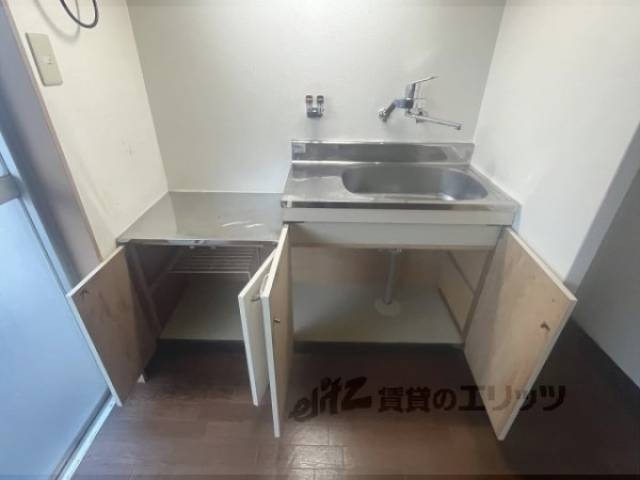 キッチン　下部収納