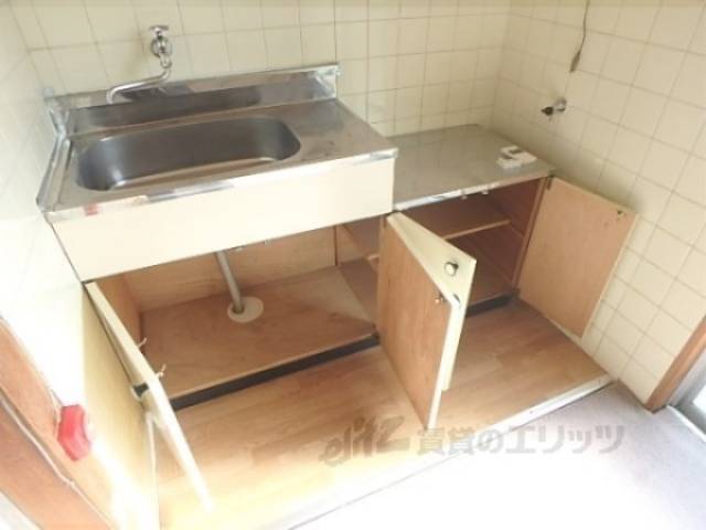 キッチン　キッチン下部収納