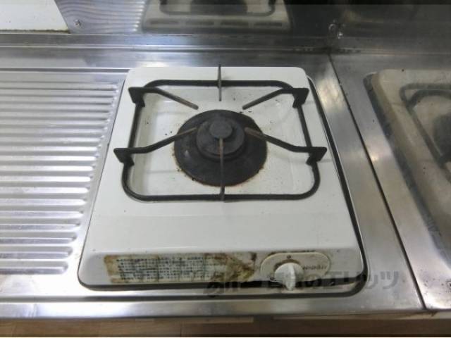 キッチン　コンロ