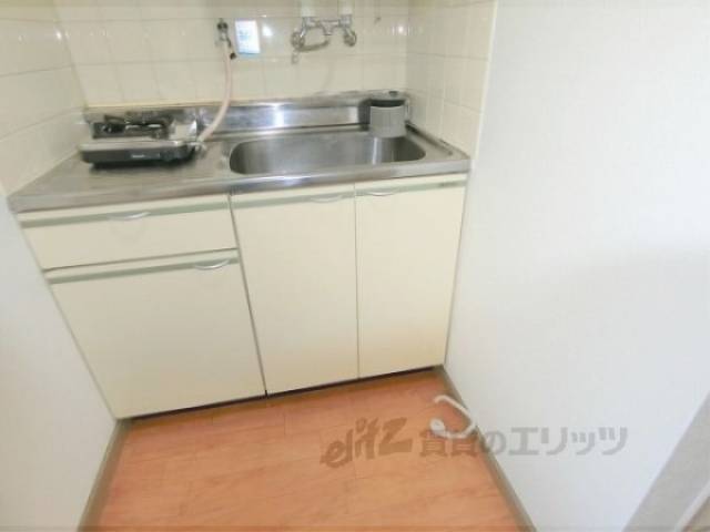 キッチン　下部収納