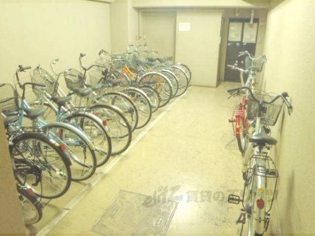 駐輪場